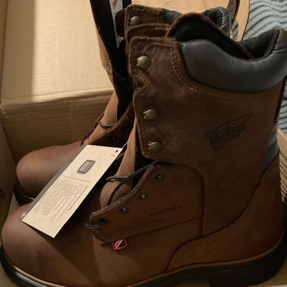 Men’s Size 10 Steel Toe Red Wing Work Boots